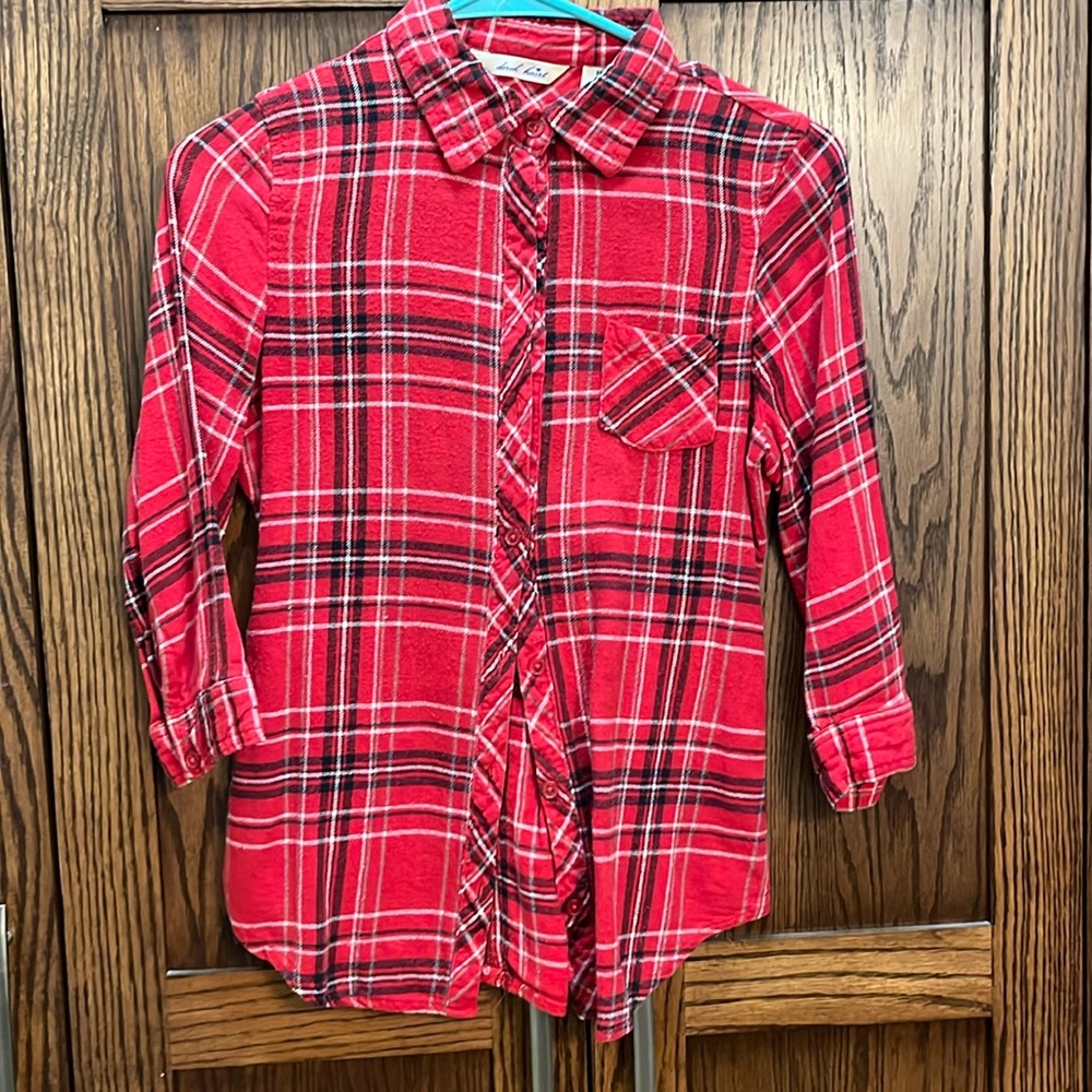 3/4 plaid shirt